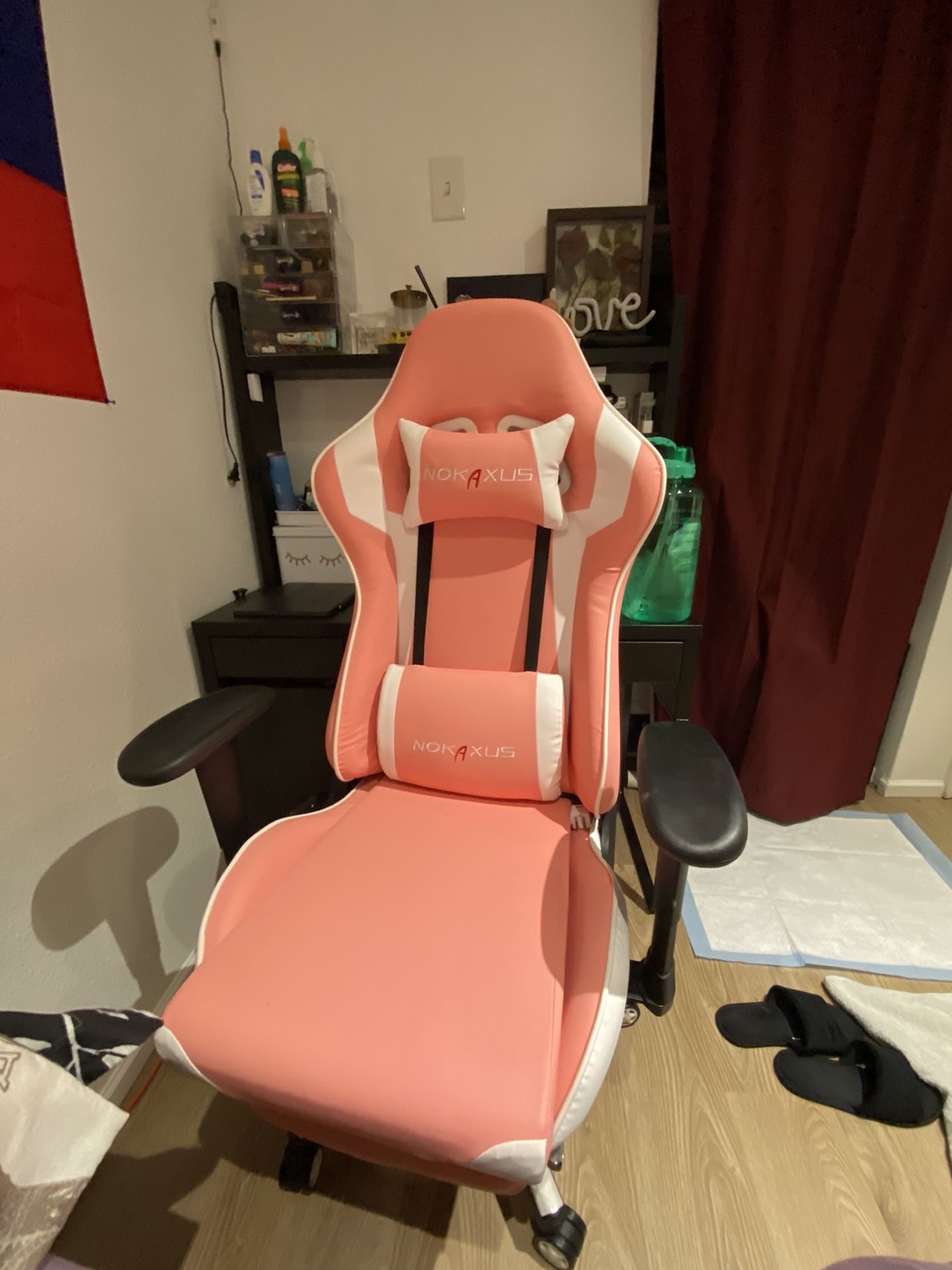 Nokaxus gaming chair