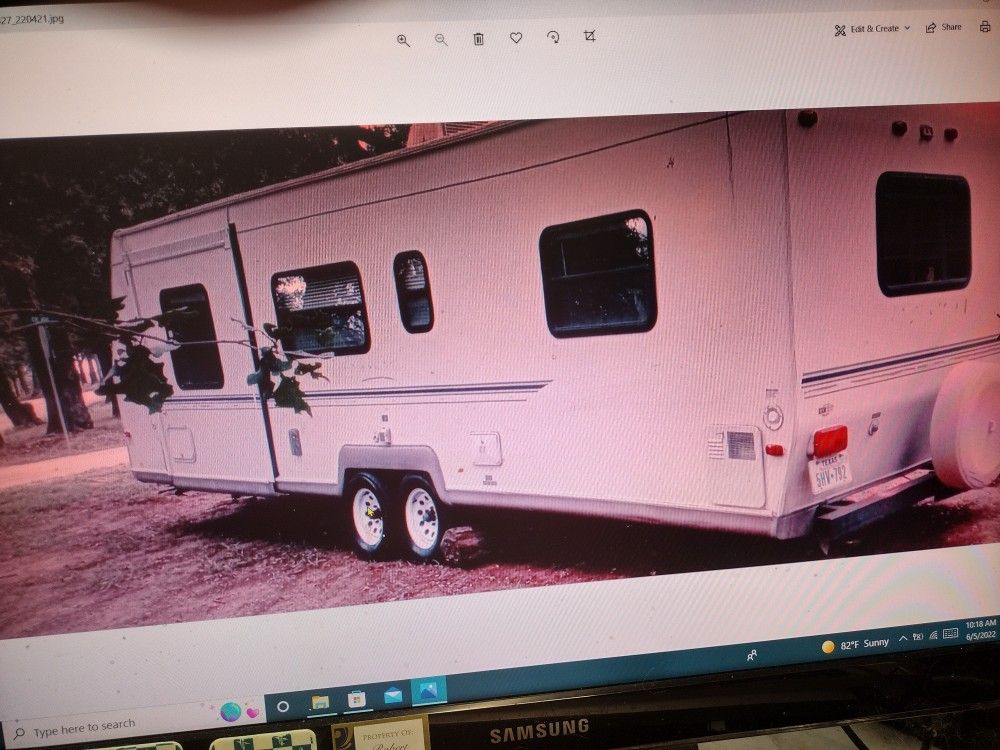 16 Ft Utility Trailer Electric Brakes Tag Till March Of Next Year Yr