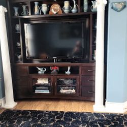 Samsung Television 45 inch