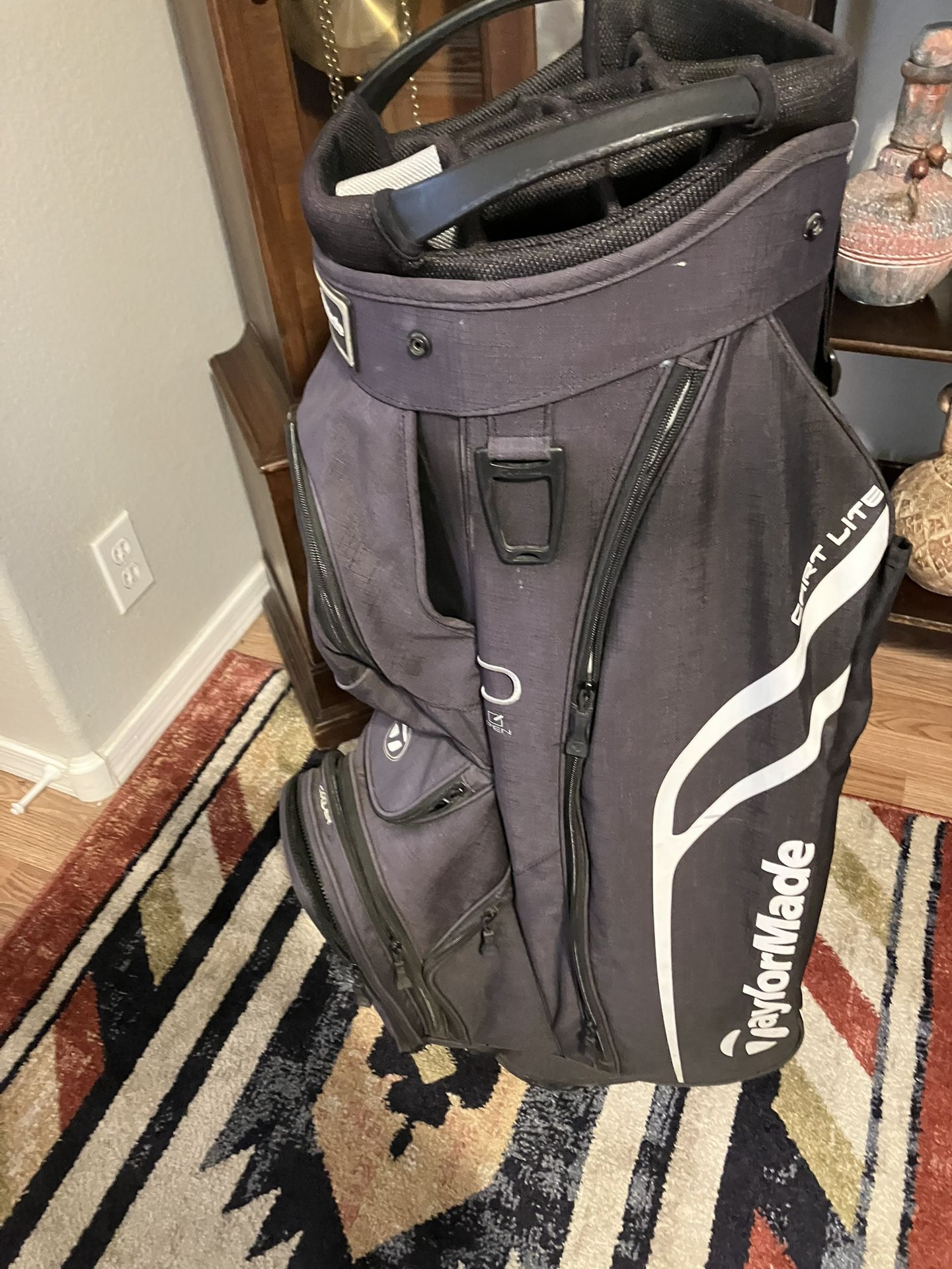 TaylorMade Golf Bag
