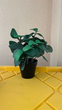 Artificial houseplant