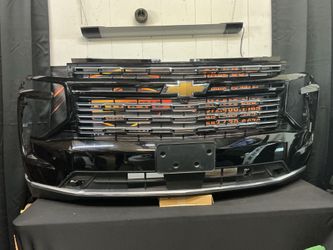 CHEVY TAHOE 2025-2026 FRONT BUMPER with GRILLES OEM