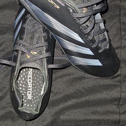 Predator League Cleats 