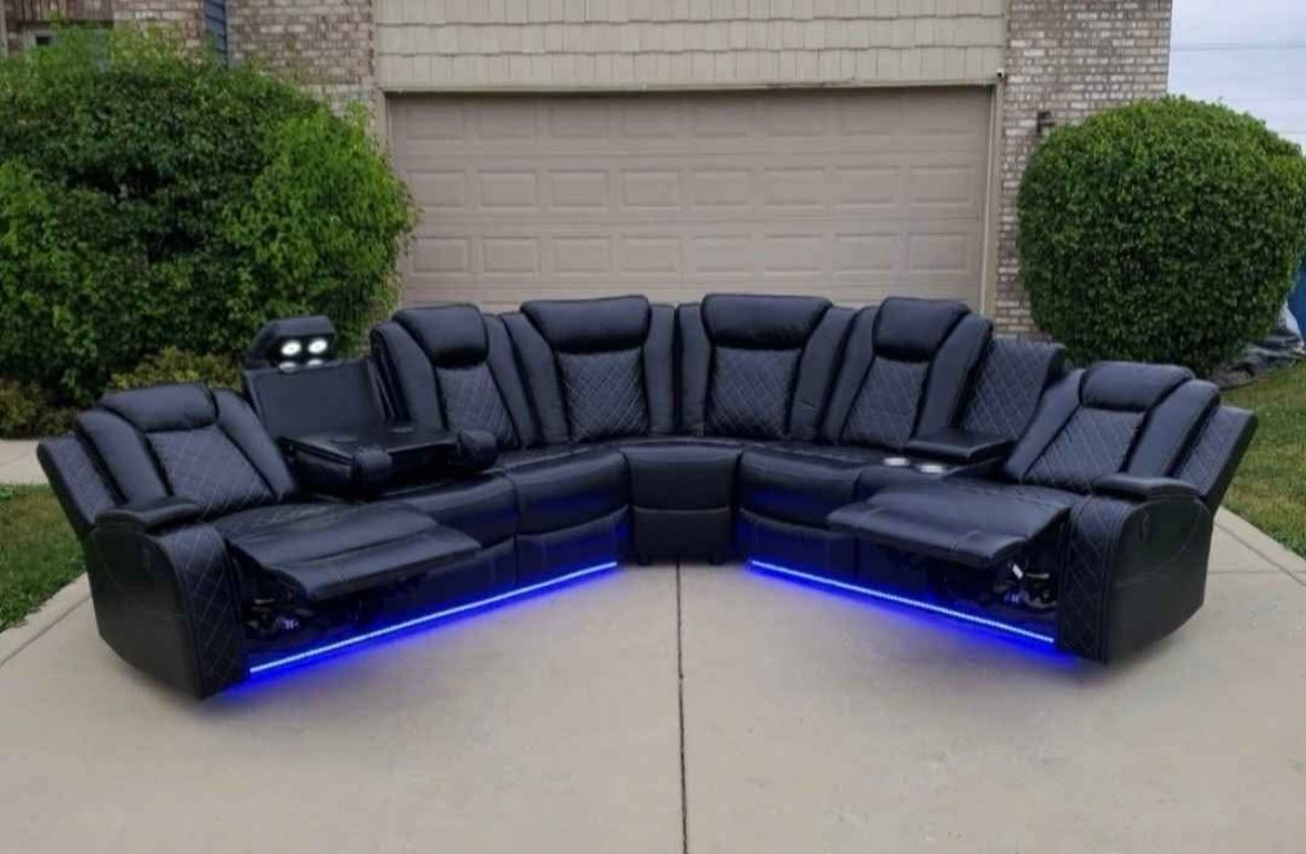 Power Reclining Sectional Couch