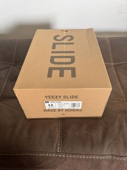boost shoe box Yeezy Slide for Sale in Irwindale, CA ensuring they remain safe during transit and display How to assemble a Yeezy