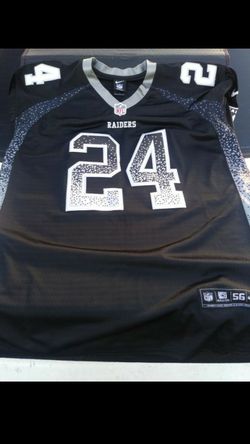 RAIDERS JERSEY LYNCH (#28)
