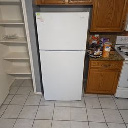 Frigidaire Refrigerator