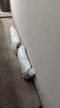FREE - 2 75# sand bags