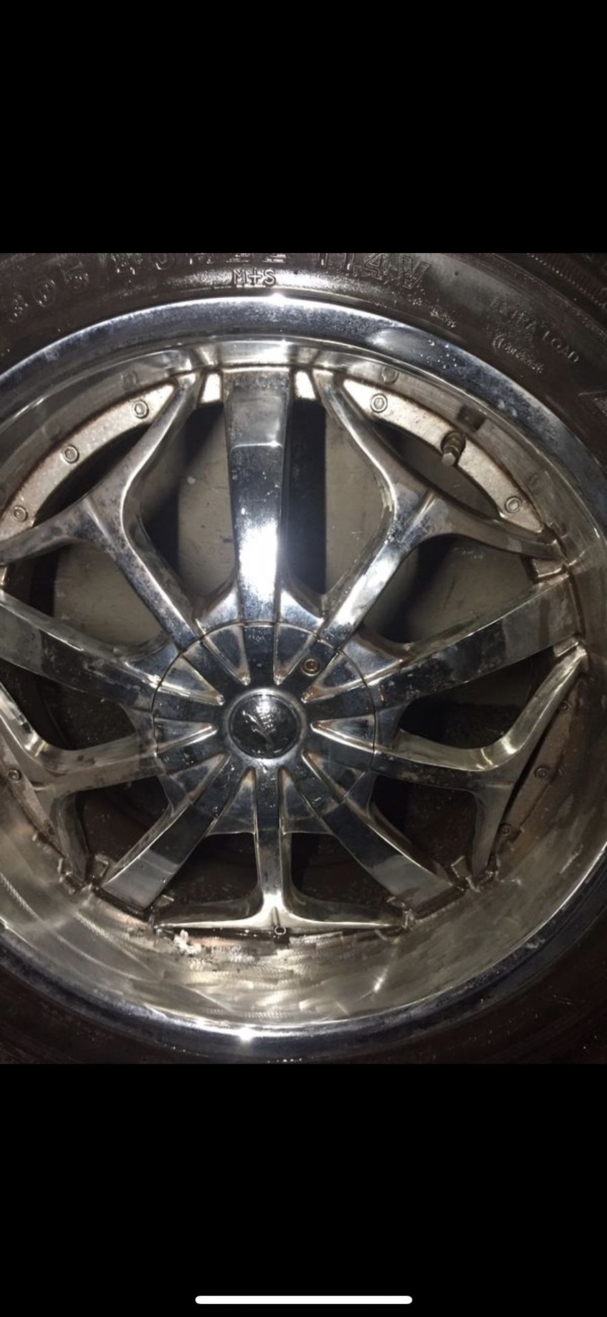 22 inch Tyfun 5 lug universal wheels for Sale in Colton, CA OfferUp