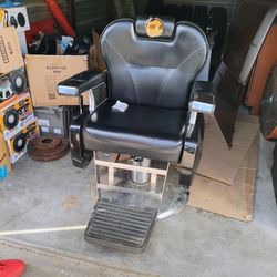 Barber/Styling Chair 