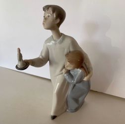 Boys With candle Lladro