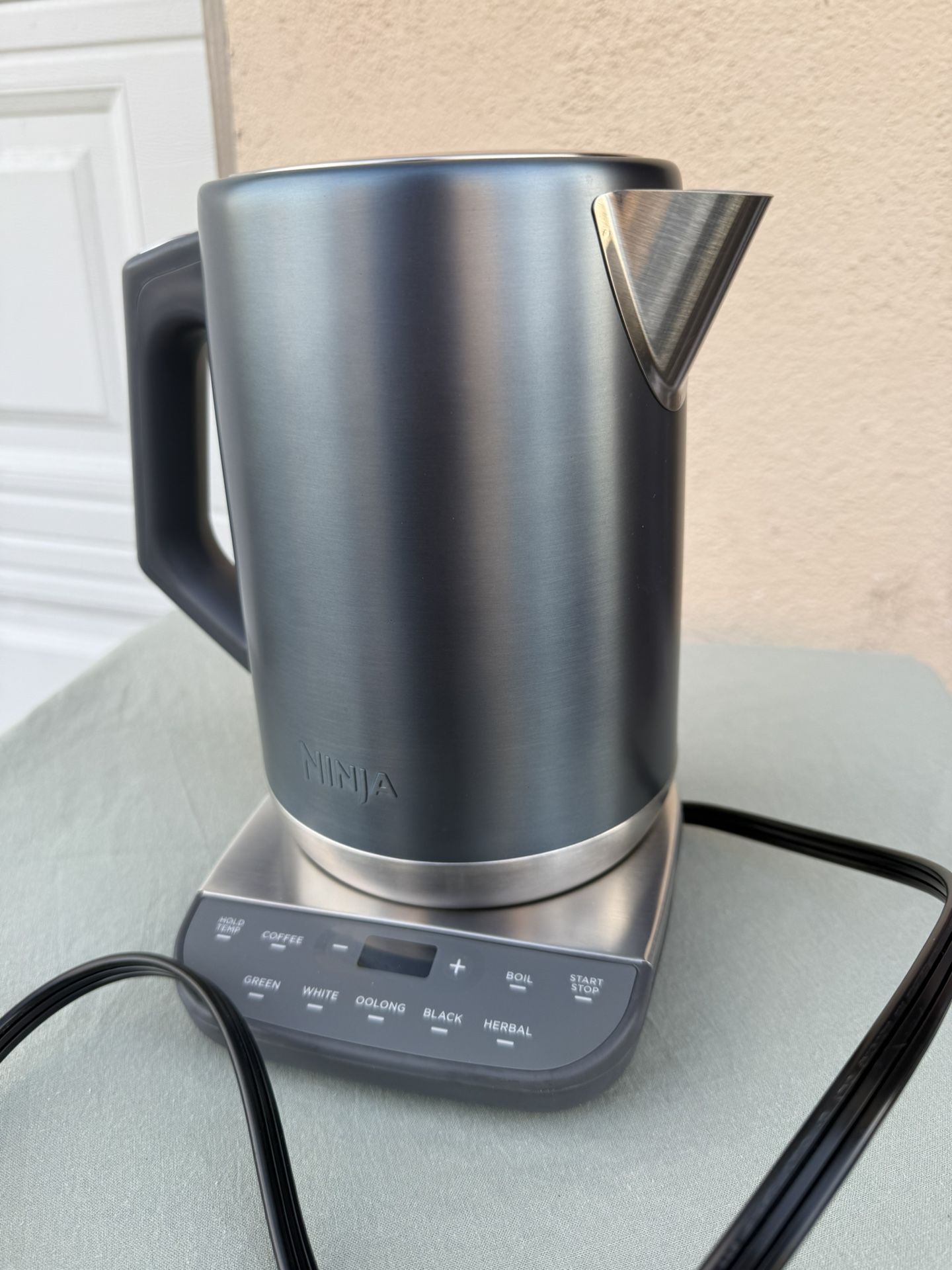 Ninja Precision Temperature Electric Kettle
