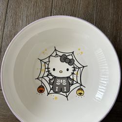 Hello kitty Halloween plate