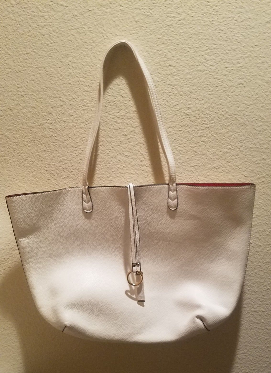 SUPER CUTE & CLEAN PEARL WHITE TOTE BAG PURSE