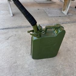 10L Gas Can (Jerry Can)
