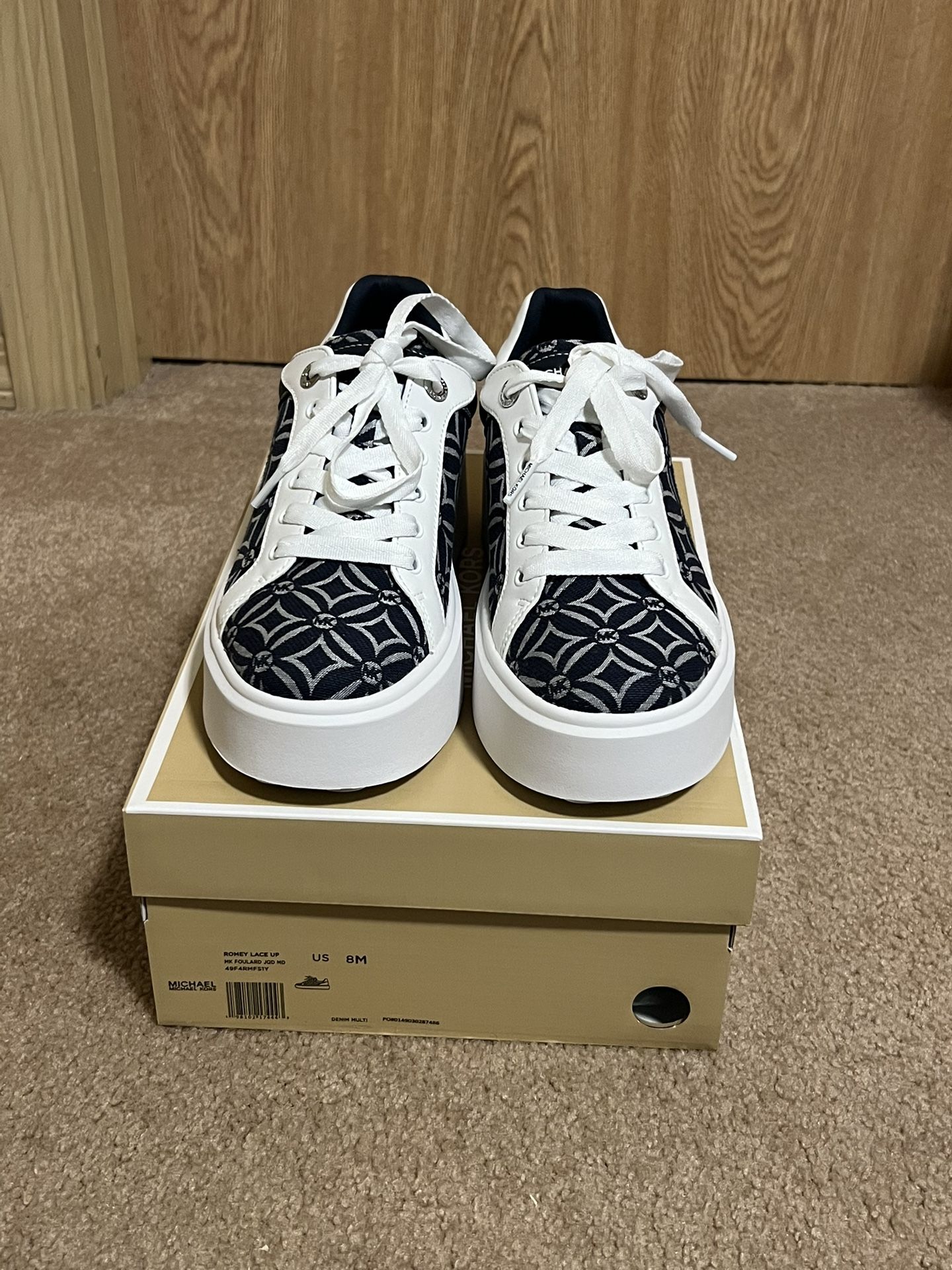 Michael Kors Romey Lace Up Shoes