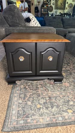 End table