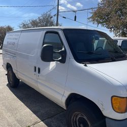 2008 Ford E-150