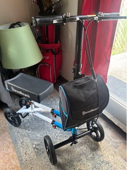 Knee scooter