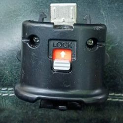  Wii Motion Plus Adapter