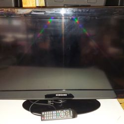 Samsung TV (Not Smart)