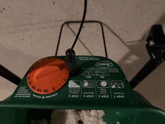 Seed spreader