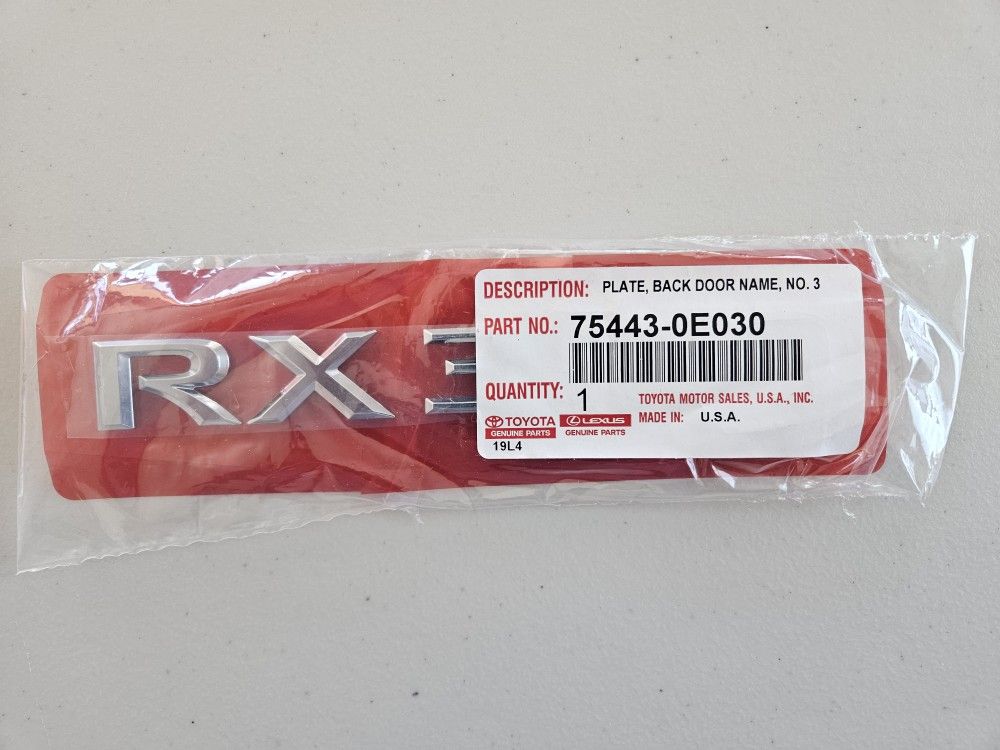 Lexus RX350 Hatch Emblem