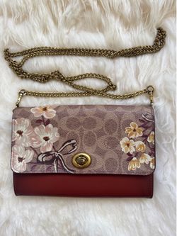 Coach Marlow wallet on chain, crossbody clutch