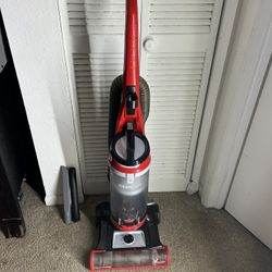 BISSELL Vacuum 
