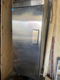 Commercial Refrigerator