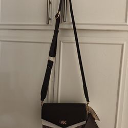 New Anne Klein shoulder bag with a gold logo print and a detachable wallet.