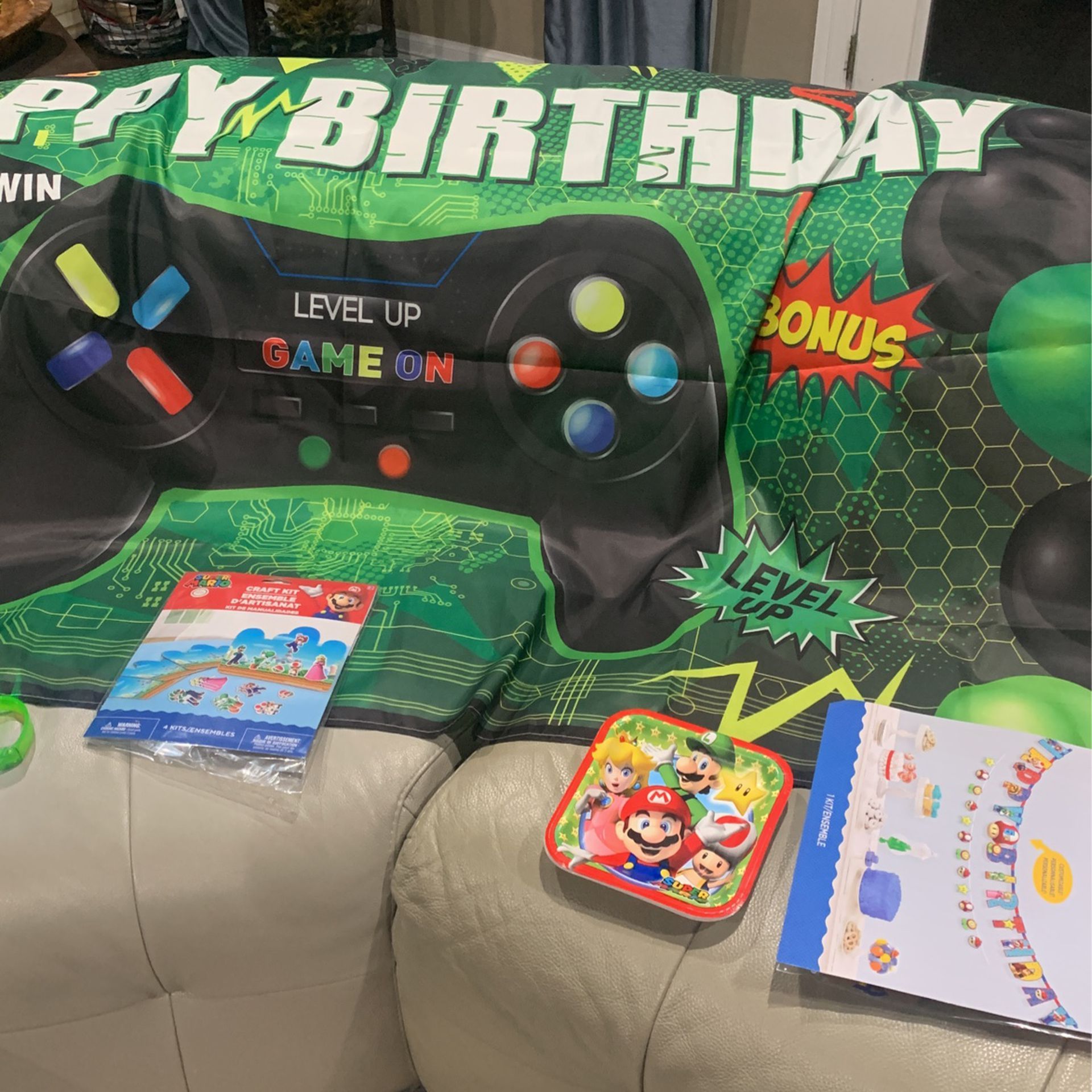 Super Mario Level up Party Supplies