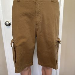 Goodfellow Men’s Tan Cargo Shorts Size 36