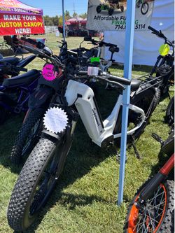 Was $1,999 Now $1,200 only huge savings show special at picnic in the park in East Vale 91752