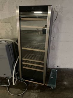 Wine Enthusiast Wine Cooler