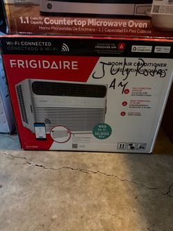 Frigidaire 10,000 BTU Wi-Fi Connected Window Room Air Conditioner