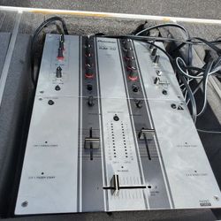 Pioneer DJM-707 