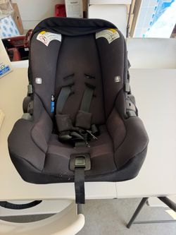 Nuna pipa car seat