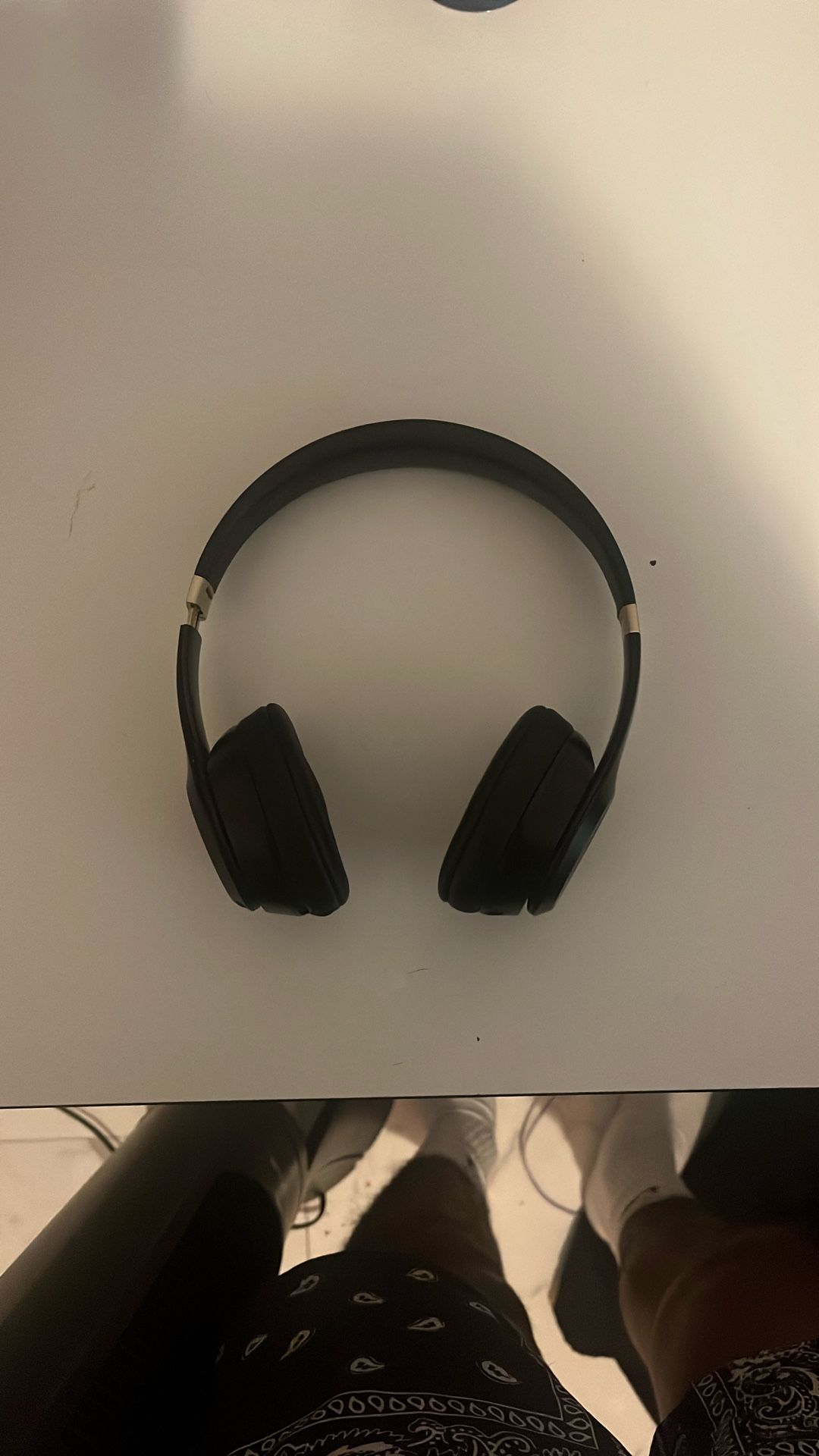 Beats Solo 4 Black Gold (Used)
