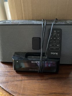 Sony iHome Dream Machine speaker/dock