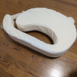 My breast Friend Feeding Pillow 