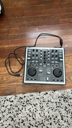 Numark Total Control DJ Mixer