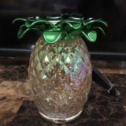 Bath & Body Works Small Candle Pineapple Holder- New Lights Up