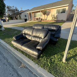 Free Leather Couch 
