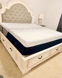 King size bed and mattress