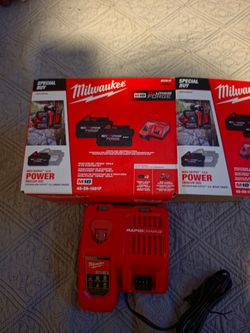 Milwaukee fast charger