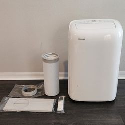Toshiba 8,000 BTU 115-Volt Portable Air Conditioner with Dehumidifier Mode and all accessories
