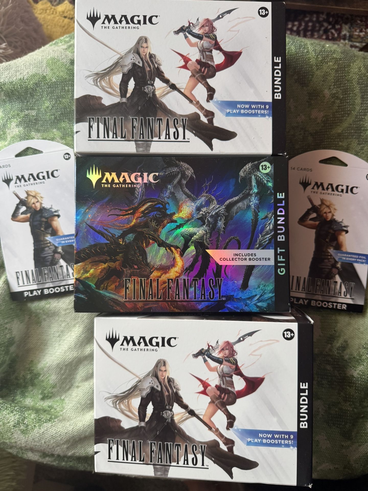 Magic The Gathering Final Fantasy Gift Bundle MTG