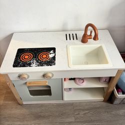 Toddler Kitchen 