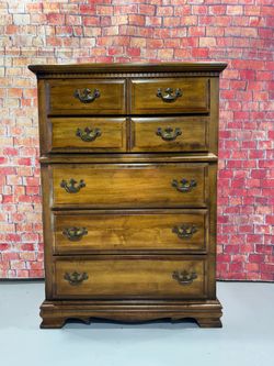 FREE DELIVERY - Chest of Drawers